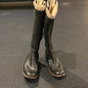 UGG Black Leather Winter Boots with Cream Lining